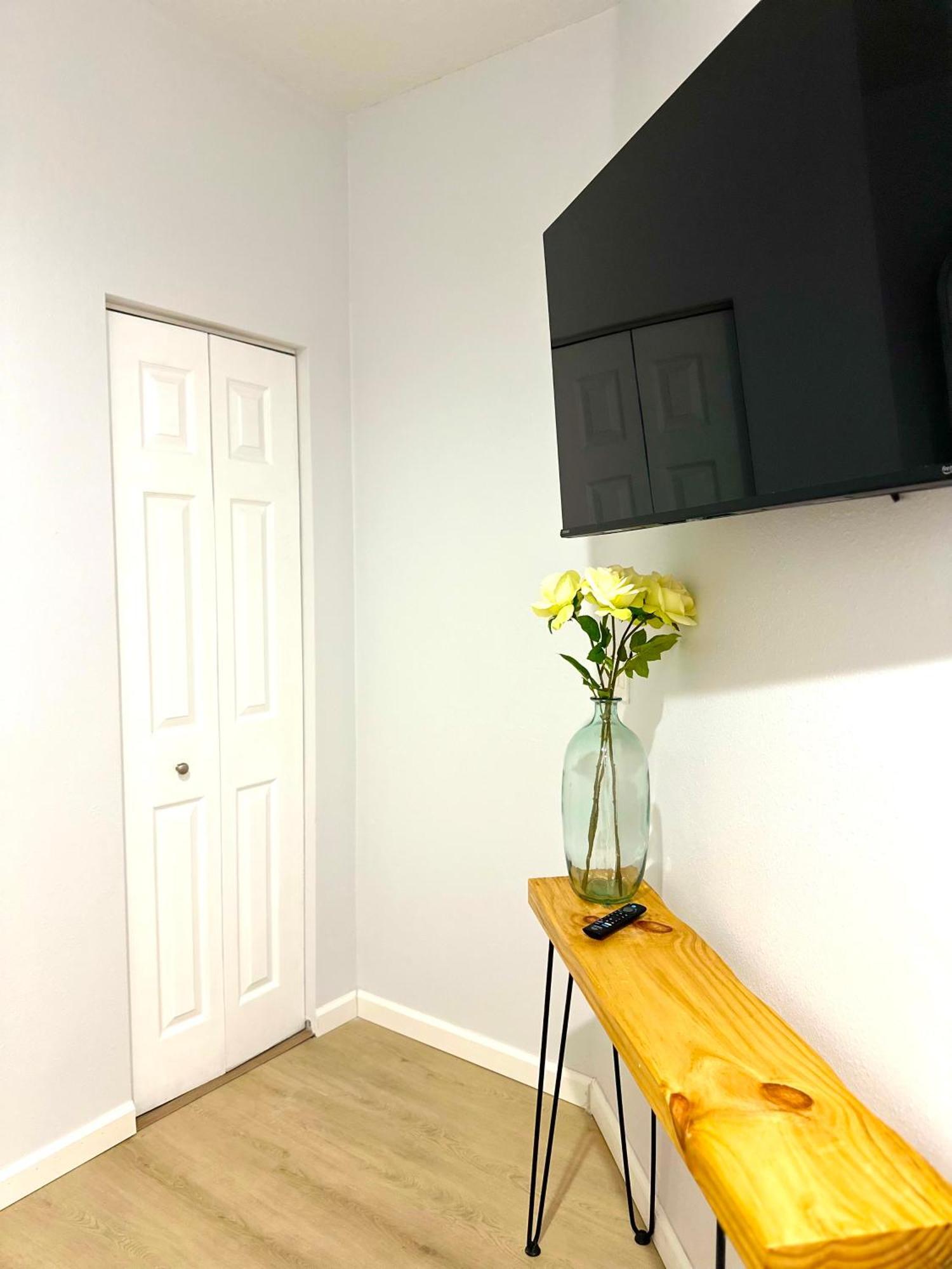 Albatross Condo In Pga Village, 2 Bedroom 1 Bath, A Side Carlton Exterior photo